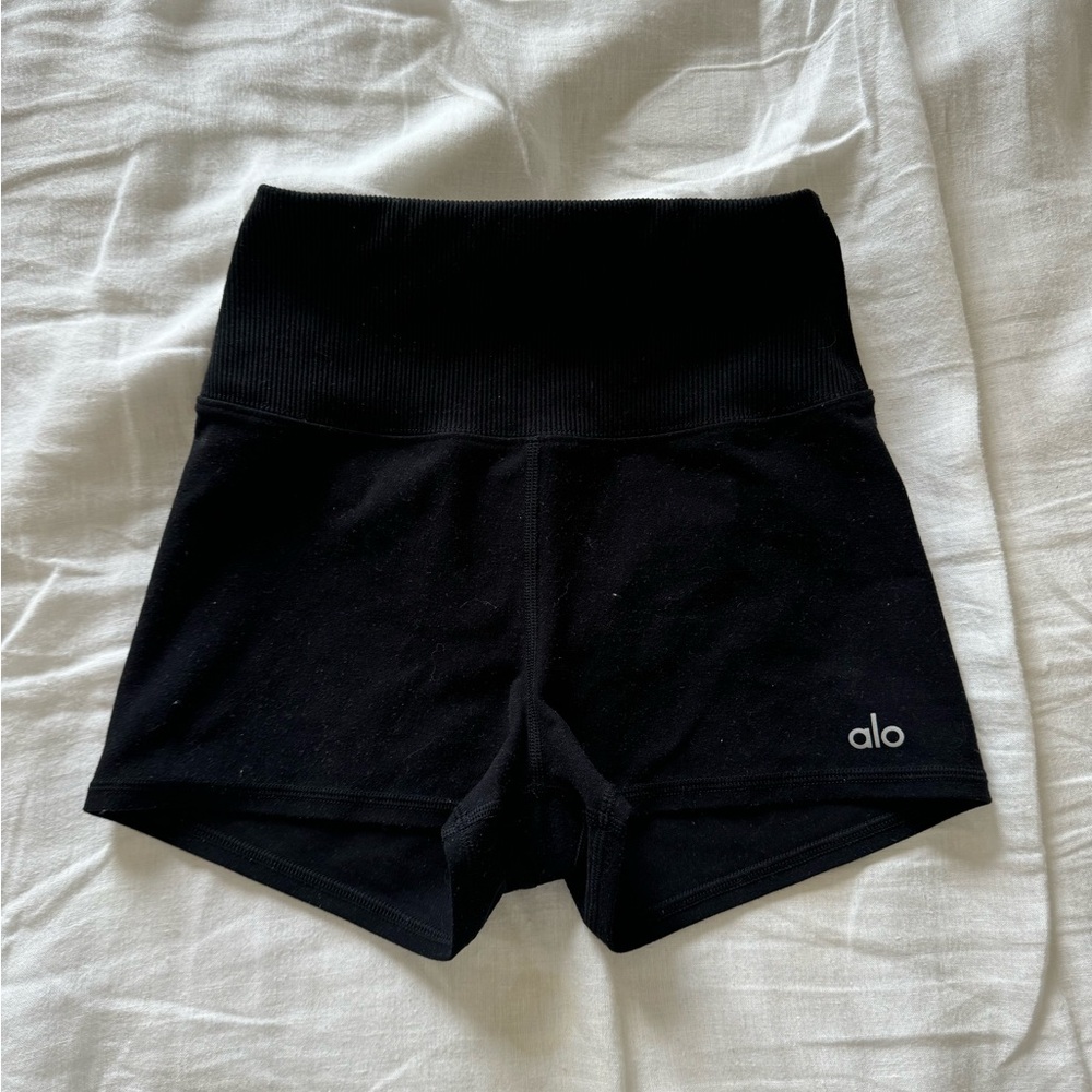 Alo 3” Shorts